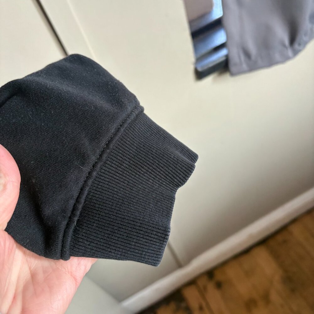 H&M Wu-Tang Clan Hooded Sweatshirt - Picture 4 of 6